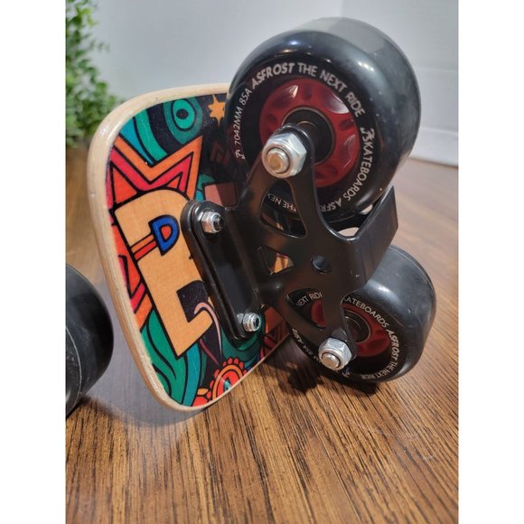 AsFrost Portable Roller Road Drift Skates/Skateboards - Picture 3 of 13